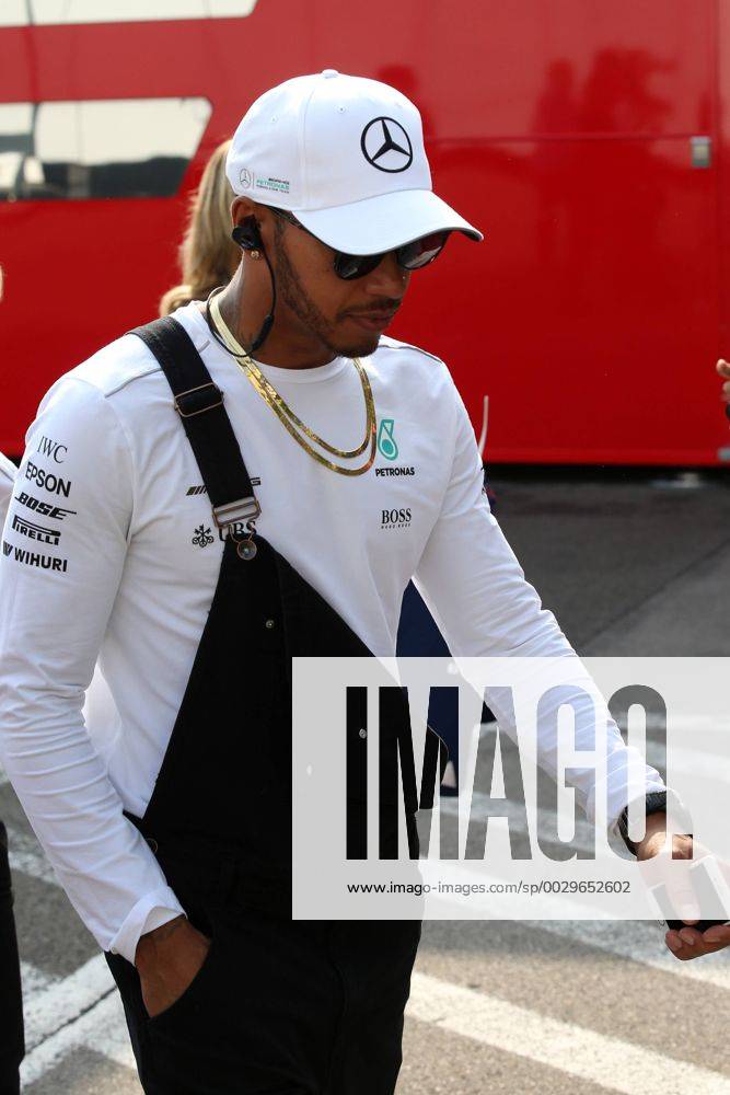 Lewis Hamilton (GBR) Mercedes AMG F1 W08 Belgian Grand Prix, Spa-Francorchamps 24 - 27 August 2017 27.08.2017 - Lewis Hamilton (GBR) Mercedes AMG F1 W08