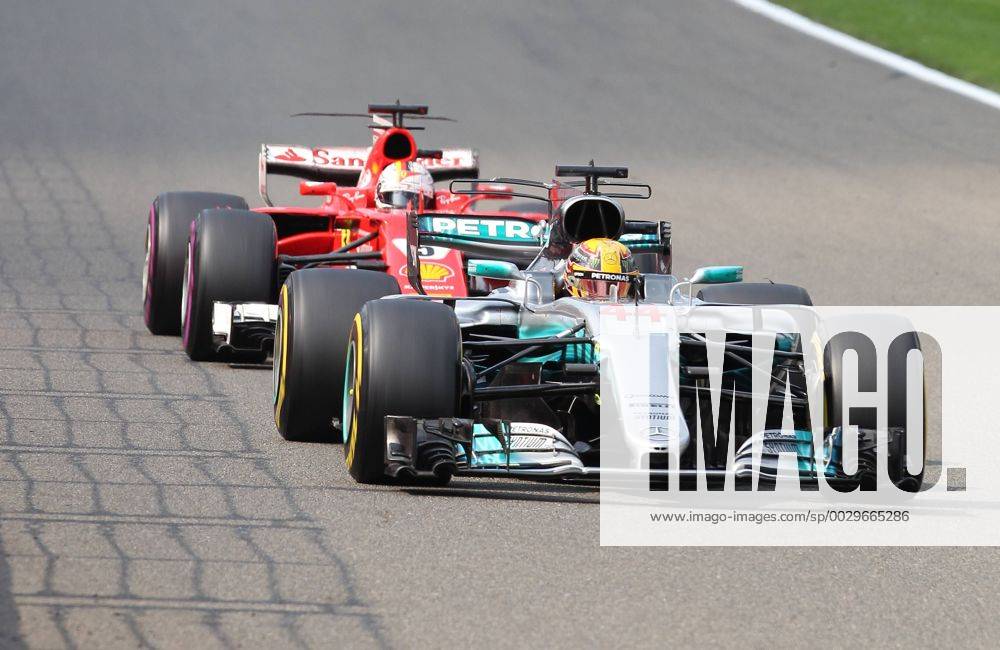 Lewis Hamilton; Mercedes Grand Prix, Sebastian Vettel, Scuderia Ferrari, formula 1 GP, Belgien in Spa, 27.08.2017 Photo:mspb Stiefel Lewis Hamilton; Sebastian Vettel, formula 1 GP, Belgien