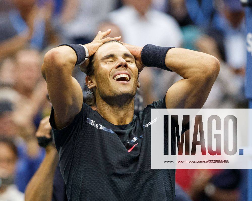 - SPORT RAFAEL NADAL (ESP) jubelt nach seinem Sieg,Jubel,Freude,Emotion, Final Tennis - US Open 2017 - Grand Slam ITF ATP Tennis Herren WTA Tennis Damen - Billie Jean King Tennis Center - New York - New York - USA
