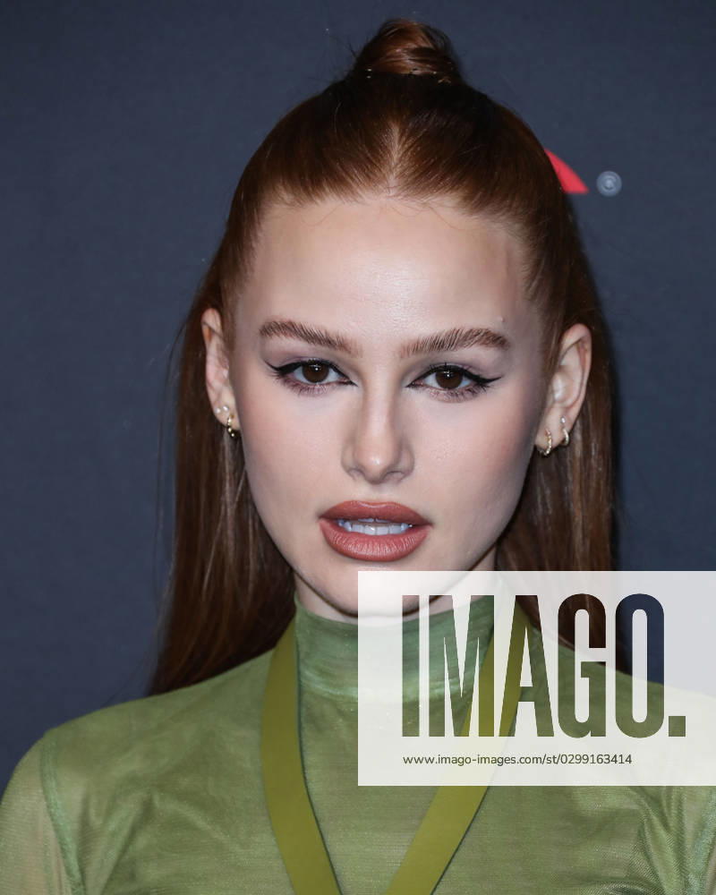 PaleyFest LA - The CW s Riverdale American actress Madelaine Petsch arrives at the 2022 PaleyFest LA - The CW s Riverdale held at the Dolby Theatre on April 9, 2022 in Hollywood, Los Angeles, CA, USA. Photo by Xavier Collin Image Press Agency ABACAPRESS.COM Los Angeles CA United States