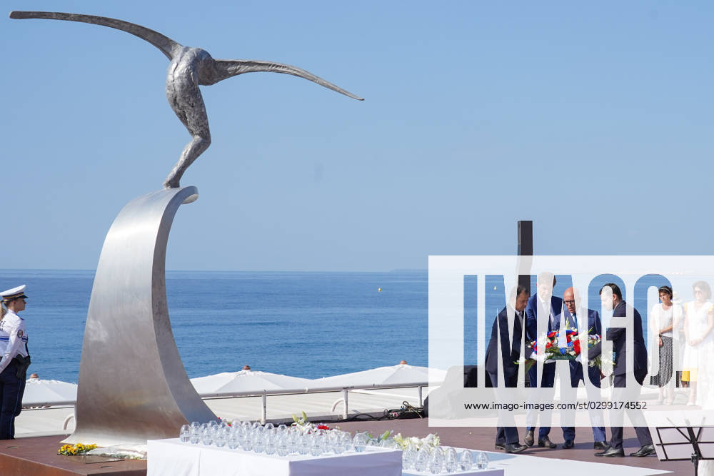 Frankreich, Gedenken am Jahrestag des Terroranschlags in Nizza 2016 Dà pà t de gerbe - Eric Ciotti NEWS : Cà rà monie dhommage aux victimes de lattentat de Nice du 14 juillet 2016 - Nice - 14 07 2023 NorbertScanella Panoramic