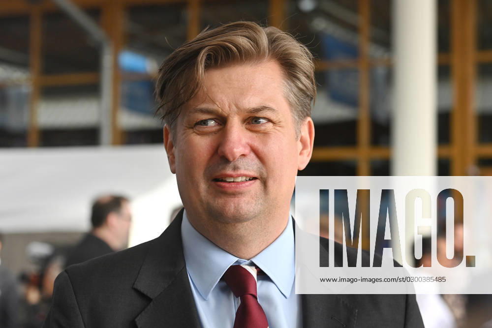 Maximilian KRAH, Einzelbild,angeschnittenes Einzelmotiv,Portraet,Portrait,Porträt. 14.Bundesparteitag der AfD Alternative fuer Deutschland am 28.07.2023 in der Messe Magdeburg