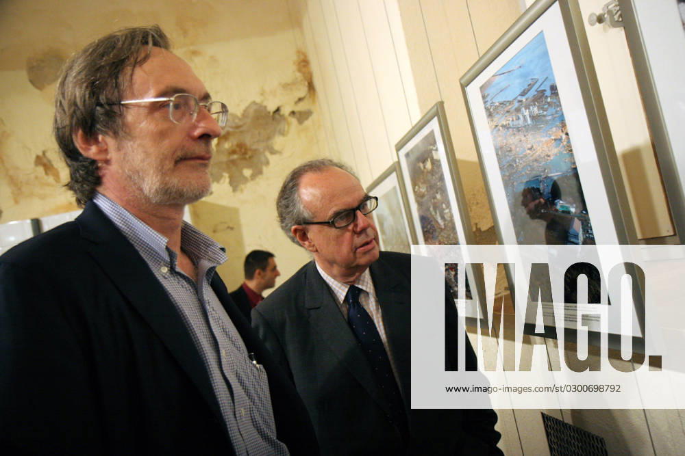Culture Minister Mitterrand Visits Visa pour l Image - Perpignan French Culture Minister Frederic Mitterrand alongside Visa pour l Image director Jean-Francois Leroy tours the International Photojournalism Festival Visa pour l Image at the Congress Center in Perpignan, southwestern France on September 2, 2011. Photo by Michel Clementz ABACAPRESS.COM Perpignan PYRENEES-ORIENTALES LANGUEDOC- France