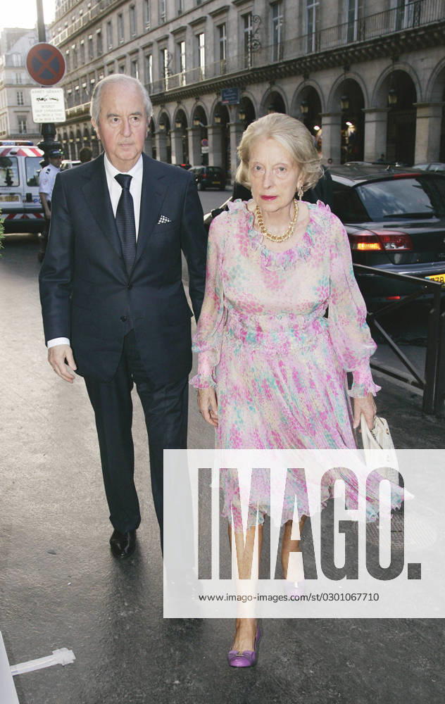 Centenary of Marcel Bleustein-Blanchet birth, founder of the advertising agency Publicis, in Paris, France Former prime minister Edouard Balladur and his wife attend the centenary of Marcel Bleustein-Blanchet birth, founder of the advertising agency Publicis, held at the Arts Decoratifs museum in Paris, France, on June 26, 2006. Photo by Mousse ABACAPRESS.COM Paris France