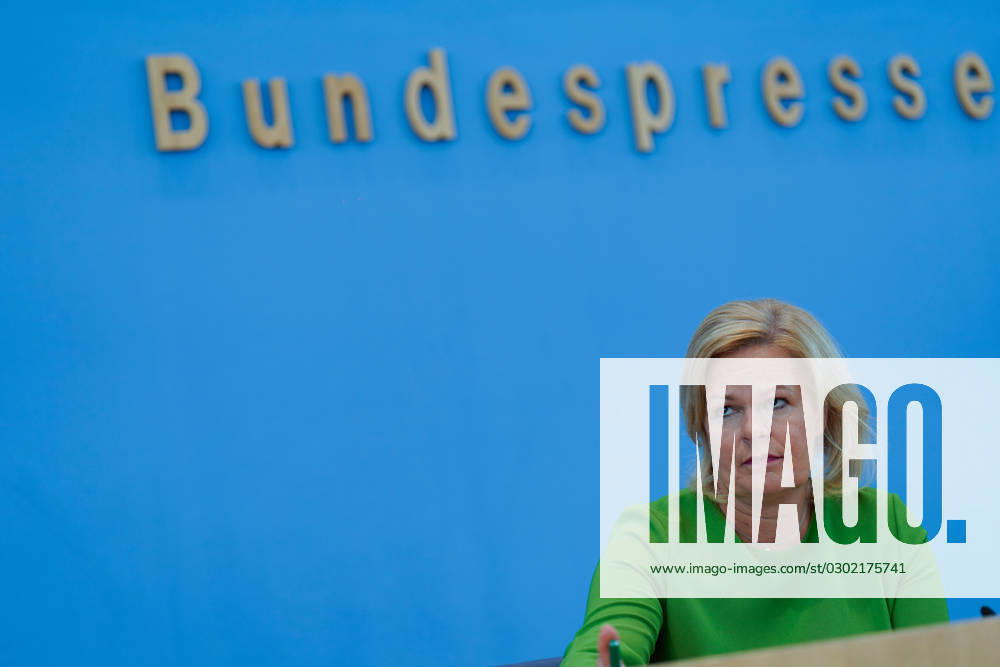 Bundesministerin des Innern und für Heimat Nancy Faeser in der BPK Bundesinnenministerin Nancy Faeser in der Bundespressekonferenz, Gesetzentwurf für ein modernes Staatsangehörigkeitsrecht, 23.8.2023 Berlin Berlin GER