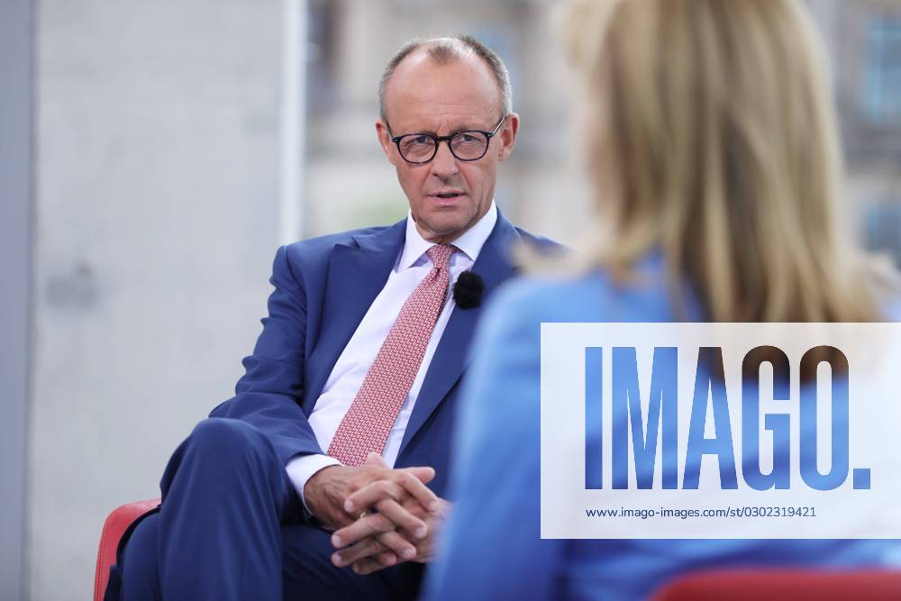 Berlin, Deutschland, 27.08.2023: CDU-Chef Friedrich Merz bei der Aufzeichnung für das ARD-Sommerinterview mit Tina Hassel