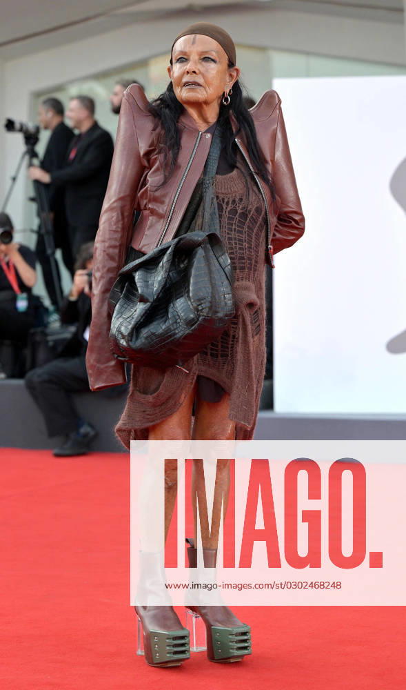 Michelle Lamy arrives for the premiere of Ferrari during the 80th Venice Film Festival in Venice, Italy, 31 August 2023. The movie is presented in official competition Venezia 80 at the festival running from 30 August to 09 September 2023. ANSA ETTORE FERRARI. VENICE ITALY - ZUMAa110 20230831_zaf_a110_081