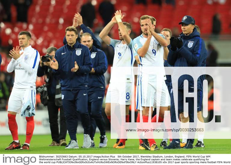5th October 2017, Wembley Stadium, London, England; FIFA World Cup WM Weltmeisterschaft Fussball Qualification, England versus Slovenia; Harry Kane, the England captain and team mates celebrate qualifying for the world cup ActionPlus11938105