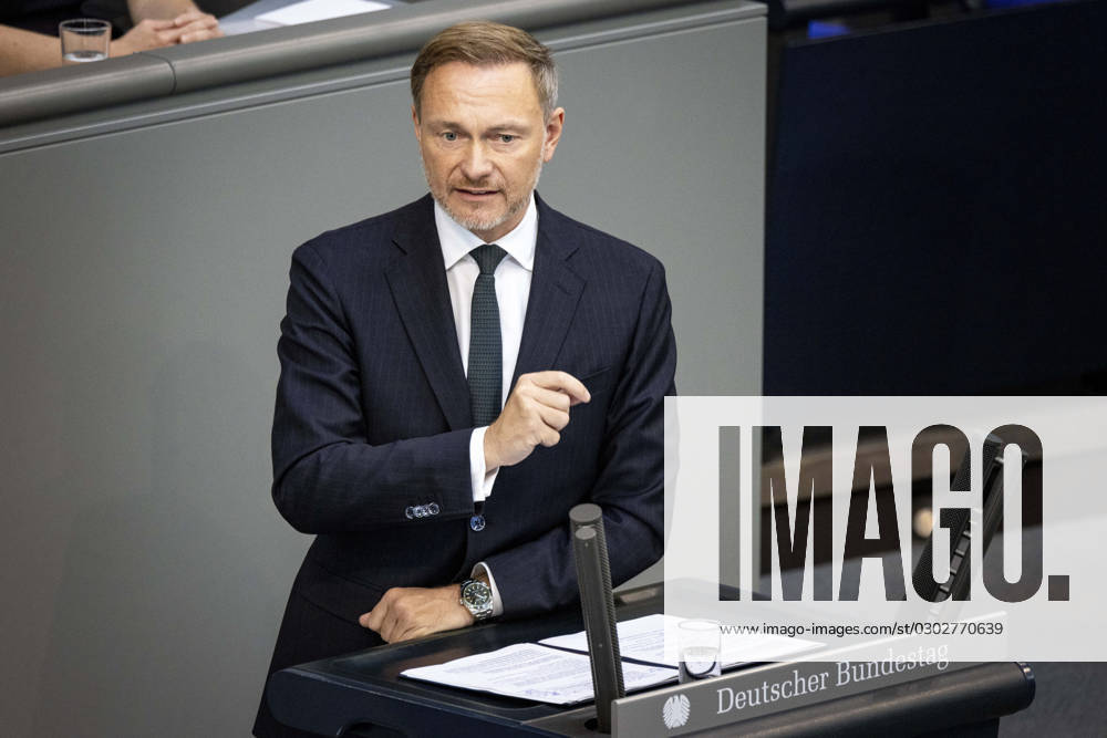 Christian Lindner (FDP), Bundesminister der Finanzen, aufgenommen im Rahmen seiner Rede zum TOP 1 Einbringung des Haushaltsgesetz 2024 im Deutschen Bundestag in Berlin, 05.09.2023. Berlin Deutschland