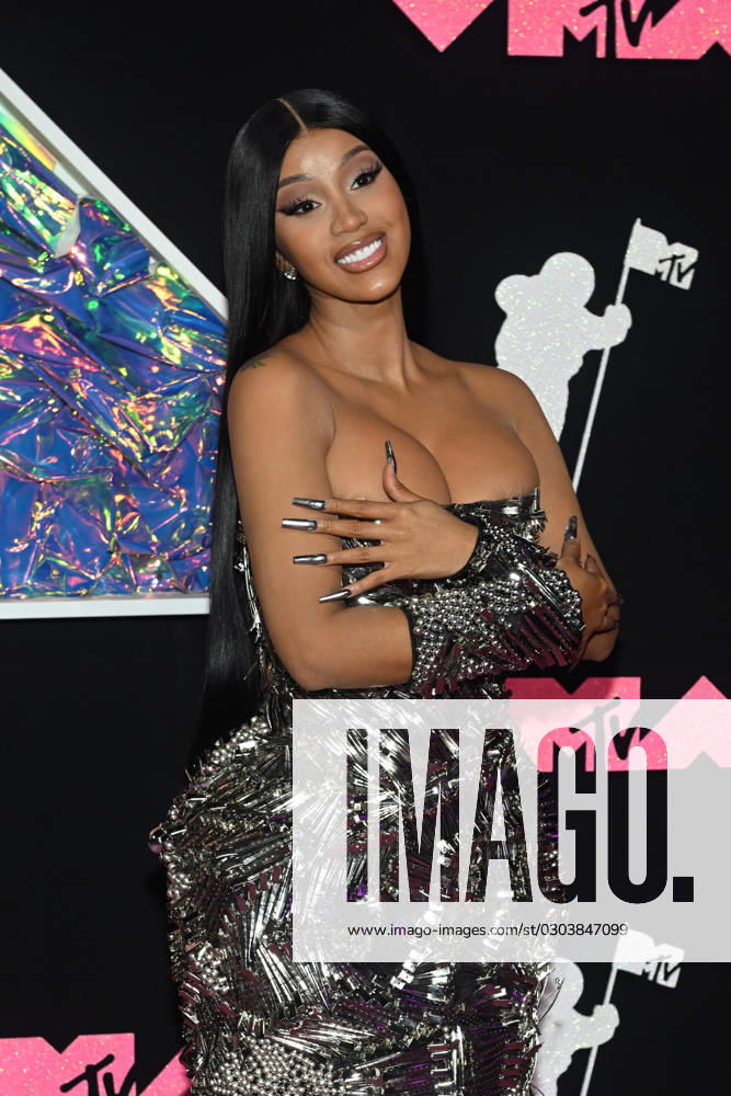 Cardi B attends the 2023 MTV Video Music Awards at Prudential Center on September 12, 2023 in Newark, New Jersey. Newark USA - ZUMAs181 20230912_zea_s181_260