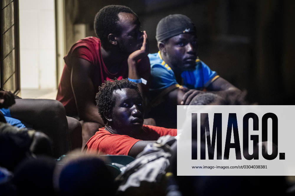 Italian authorities begin transfer of migrants from Lampedusa, Italy - 14 Sep 2023 More than 6,790 migrants were on the Italian island on 13 September after a record arrival of 6,402 people in two days. The Prefecture of Agrigento has arranged for a ferry to pick up around 700 people from Lampedusa to Porto Empedocle, while another 180 being transferred by an IOM flight. Lampedusa, Italy, 14 September 2023, Credit:Alessandro Serranò Avalon Italy, Lampedusa