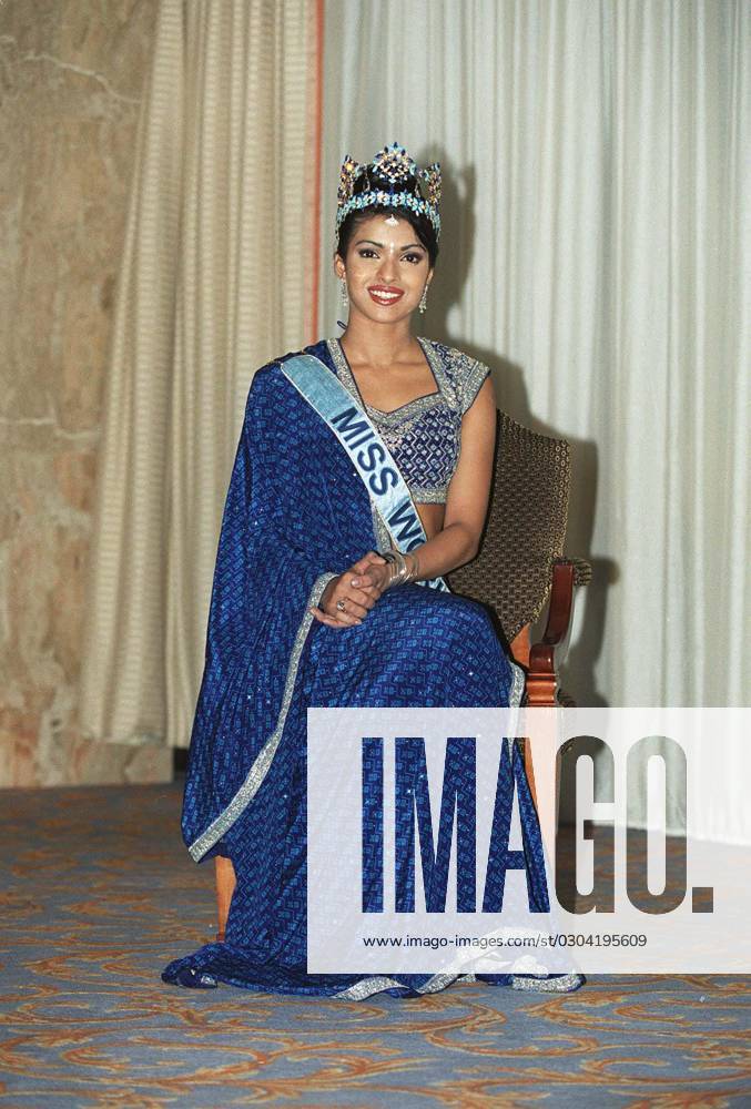 MISS WORLD 2000 (Priyanka Chopra - Miss India) COMPULSORY CREDIT: UPPA Photoshot Photo URH 017924 A-09 01.12.2000 MISS WORLD 2000 (Priyanka Chopra - Miss India), Credit: uppa.co.uk Avalon United Kingdom