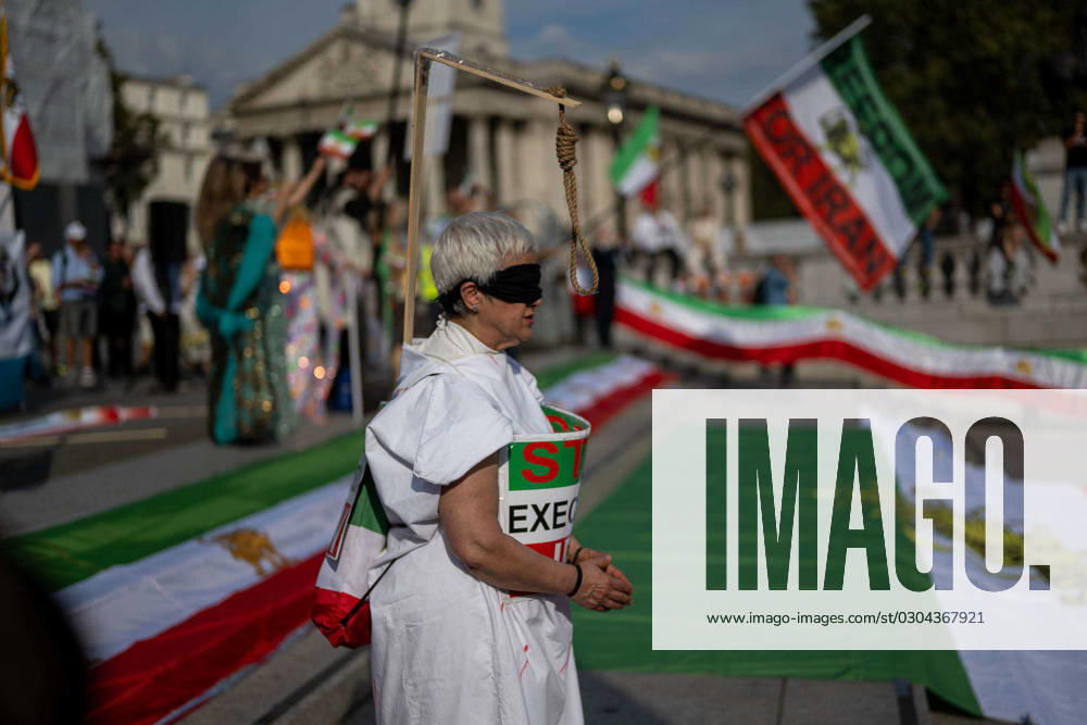 Hundeds of people gathered in Trafalgar Square on Saturday to mark the anniversary of death of Mahsa Amini,the 22-year-old Kurdish-Iranina woman who died in police custody in Iran last year,sparking worldwide protest against the country s conservative Islamic theocracy. - ZUMAg173 20230917_zap_g173_011