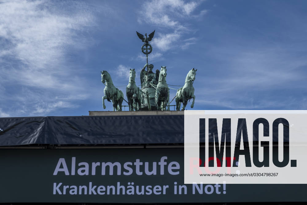 AlarmstufeRot Deutschland, Berlin, 20.09.2023, Alarmstufe Rot, deutschlandweiter Protesttag. Kundgebung. DKG Deutsche Krankenhausgesellschaft e.V. , Sana, Â
