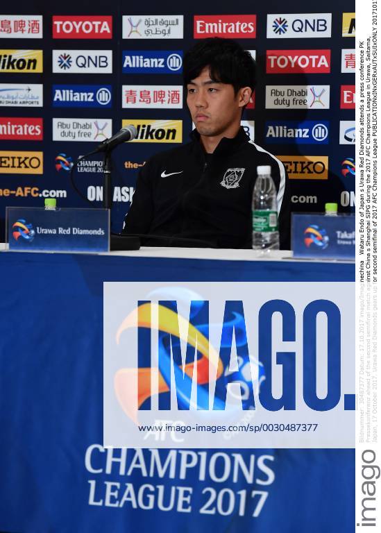 Wataru Endo of Japan s Urawa Red Diamonds attends a press conference PK Pressekonferenz ahead of the second semifinal match against China s Shanghai SIPG during the 2017 AFC Champions League in Urawa, Saitama, Japan, 17 October 2017. Urawa Red Diamonds gears up for second semifinal of 2017 AFC Champions League 20171017_47724