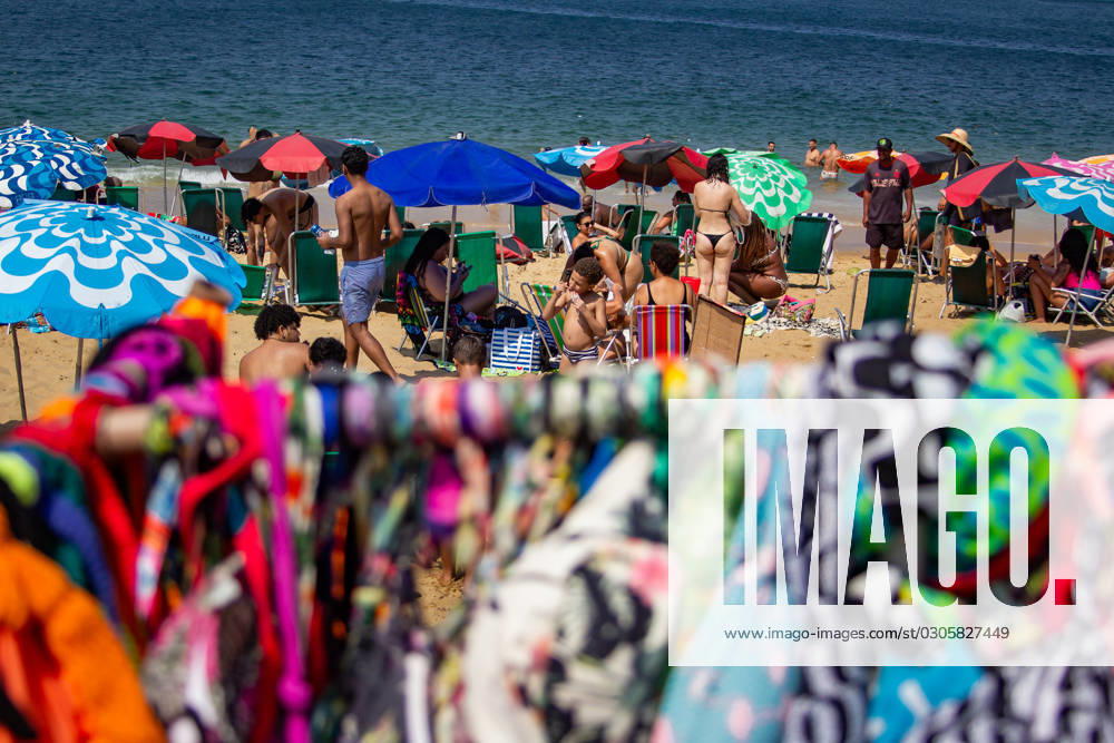 Movement of bathers on the red beach Rio de Janeiro (RJ) 09 25 2023 - BEACH WEATHER WEATHER - Movement of bathers on Vermelha beach, in Urca, south of Rio de Janeiro, this Monday (25) (Foto: Erica Martin Thenews2 imago images) Movement of bathers on the red beach