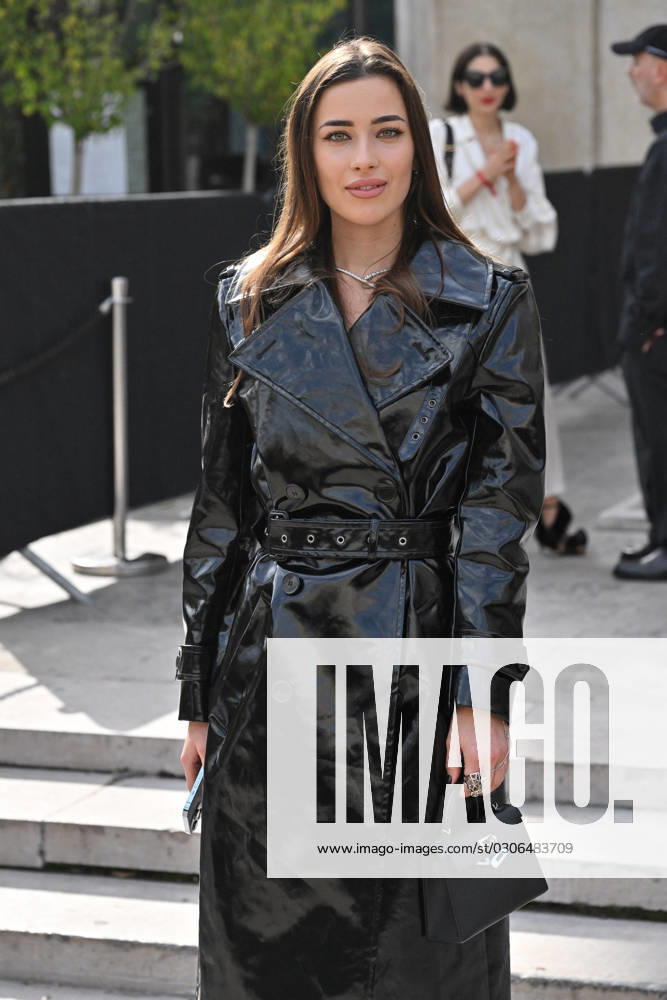 PFW Elie Saab Arrivals Guest attending the Elie Saab S S 2024 show during Paris Fashion Week on September 30, 2023 in Paris, France. Photo by Julien Reynaud APS-Medias ABACAPRESS.COM Paris France