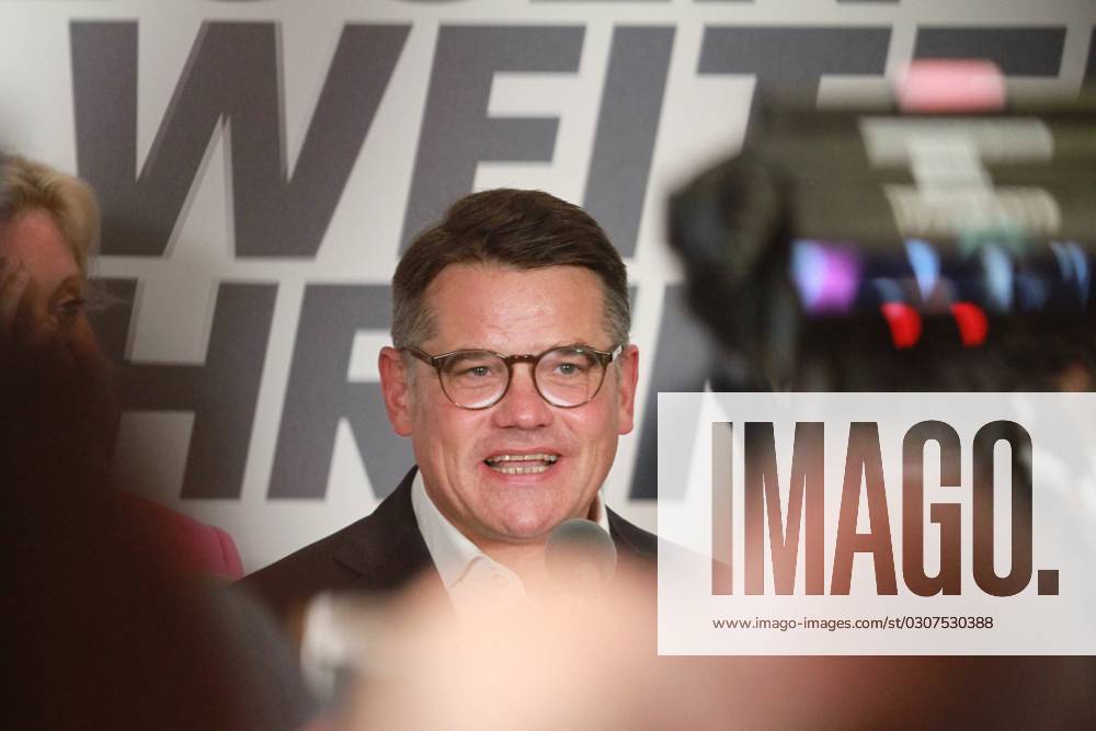 Wiesbaden, Hessen, Deutschland, 08.10.2023: Landtagswahl in Hessen: Ministerpräsident und CDU-Spitzenkandidat Boris Rhein hält eine Rede auf der CDU-Wahlparty