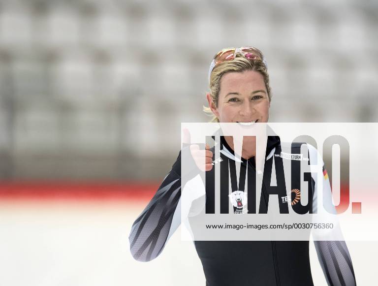 EISSCHNELLLAUF - Deutsche Meisterschaft 3.000m Damen - Claudia PECHSTEIN (GER) am 28.10.2017 während der Deutschen Meisterschaft in der Max Aicher Arena, Inzell, Deutschland
