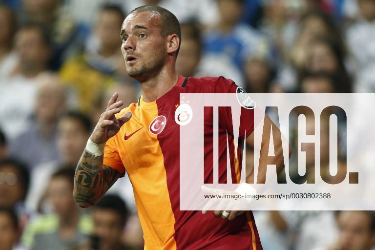 MADRID, 18-08-2015. Santiago Bernabeu Stadium, Santiago Bernabeu trophy. 2015 2016. Real Madrid - Galatasaray. Wesley Sneijder of Galatasaray. Real Madrid - Galatasaray (Santiago Bernabeu trophy)