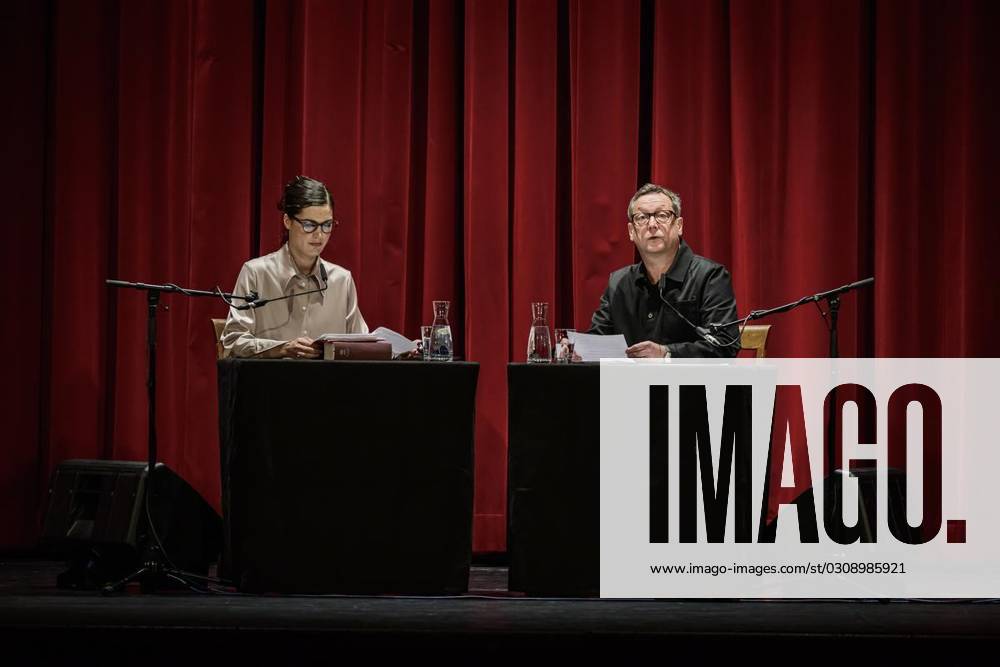 Lit.Ruhr Eröffnung in der Lichtburg.