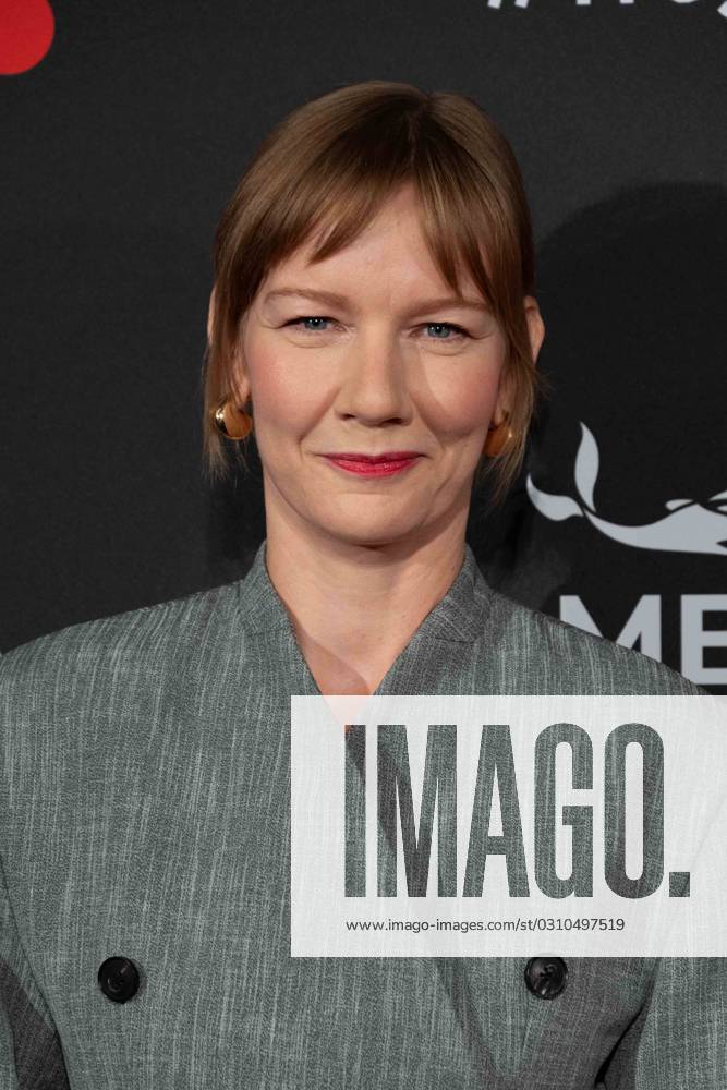 Sandra HUELLER, Schauspielerin, Roter Teppich, Red Carpet Show, Ankunft, arrival, Film Festival Cologne awards in Koeln