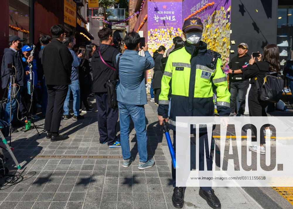 The first anniversary of the tragic crowd crush that killed 159 people at the Halloween festival in Itaewon, Seoul - 29 Oct 2023 A South Korean Police guard the alley where a crowd crush incident in the entertainment district of Itaewon, Seoul a year ago. The crowd crush incident in the Itaewon entertainment district in Seoul during the Halloween festival on October 29, 2022, killing 159 people and injuring 196. Seoul South Korea
