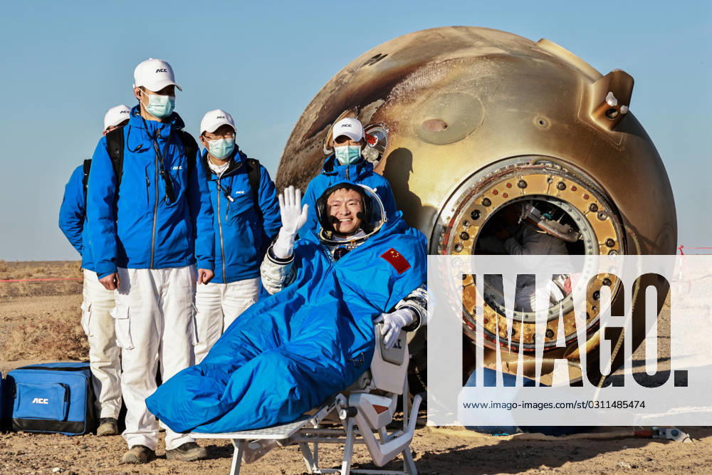 (231031) -- DONGFENG LANDING SITE, Oct. 31, 2023 -- Astronaut Gui Haichao is out of the return capsule of the Shenzhou-16 manned spaceship at the Dongfeng landing site in north China s Inner Mongolia Autonomous Region Oct. 31, 2023. The return capsule of the Shenzhou-16 manned spaceship, carrying astronauts Jing Haipeng, Zhu Yangzhu and Gui Haichao, touched down at the Dongfeng landing site in north China s Inner Mongolia Autonomous Region on Tuesday. ) (EyesonSci) CHINA-SHENZHOU-16-RETURN (CN) LixGang
