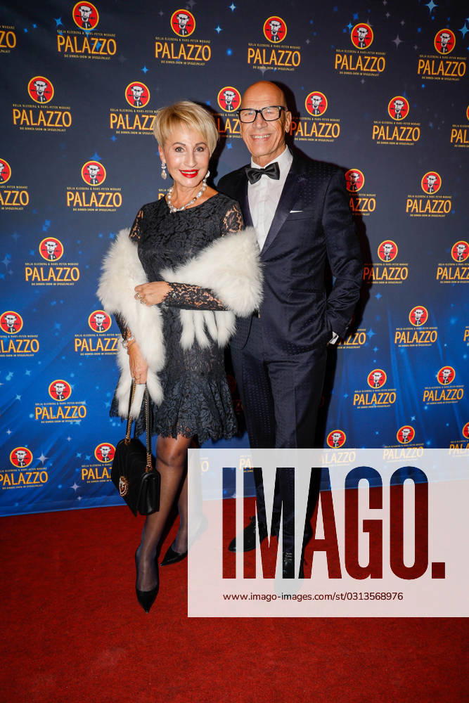 Bianca Brömme mit Ehemann Bernd Brömme bei der Weltpremiere Ghosts und Ducks im Palazzozelt Berlin.
