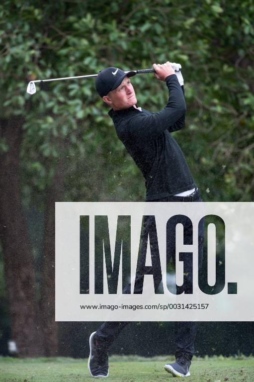 Hong Kong, Hong Kong SAR, CHINA - HONG KONG SAR,CHINA: November 25,2017. Day 3 of the UBS Hong Kong Open Golf at Hong Kong Golf Club Fanling. Swedens Marcus KINHULT hits the ball on the fairway. Day 3 of the UBS Hong Kong Open Golf - ZUMAr144 20171125_zap_r144_008
