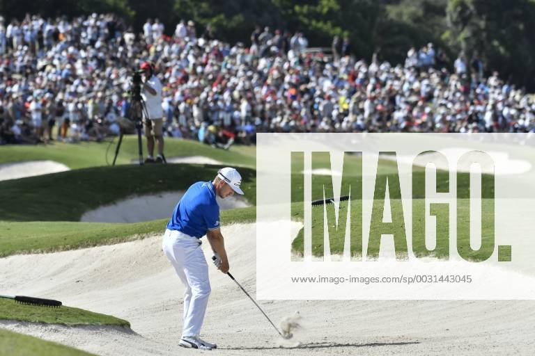26th November 2017, The Australian Golf Club, Sydney, Australia; Emirates Australian Open Golf, final round; Jonas Blixt (SWE) plays from the bunker on the 18th hole ActionPlus11956402