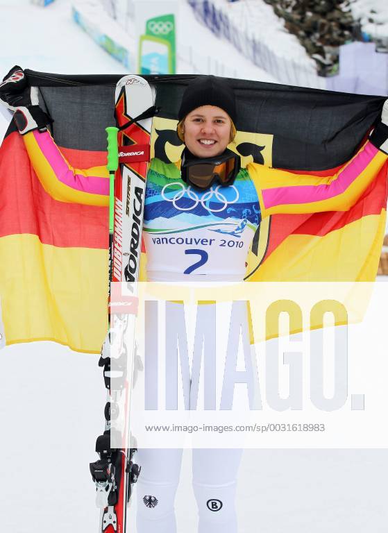 Viktoria Rebensburg ist Olmypiasiegerin im Riesenslalom aufgenommen bei den Olympischen Spielen in Whistler Mountain - Olympic Games Olympische Spiele Olympia OS Ladies Giant Slalom Alpine Skiing, Whistler Mountain British Columbia Kanada