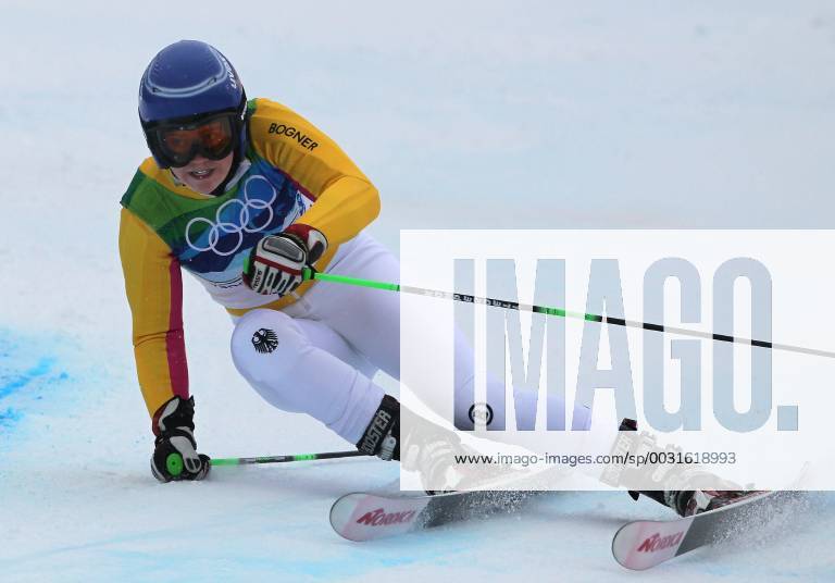 Viktoria Rebensburg ist Olmypiasiegerin im Riesenslalom aufgenommen bei den Olympischen Spielen in Whistler Mountain - Olympic Games Olympische Spiele Olympia OS Ladies Giant Slalom Alpine Skiing, Whistler Mountain British Columbia Kanada