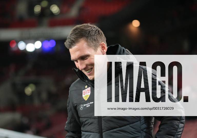 Stuttgart , Fußball Bundesliga VfB Stuttgart vs. Bayer 04 Leverkusen , Coach VfB Stuttgart Hannes Wolf