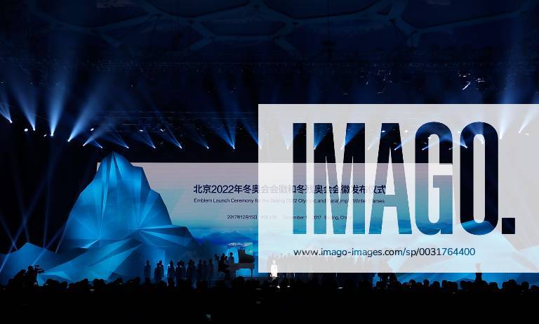 (171215) -- BEIJING, Dec. 15, 2017 -- Photo taken on Dec. 15, 2017 shows the launch ceremony for the Beijing 2022 Olympic and Paralympic Winter games Winterspiele Spiele Summer games in Bejing, capital of China. ) (SP)CHINA-BEIJING-2022 OLYMPIC AND PARALYMPIC WINTER GAMES EMBLEM-LAUNCH (CN) CaoxCan