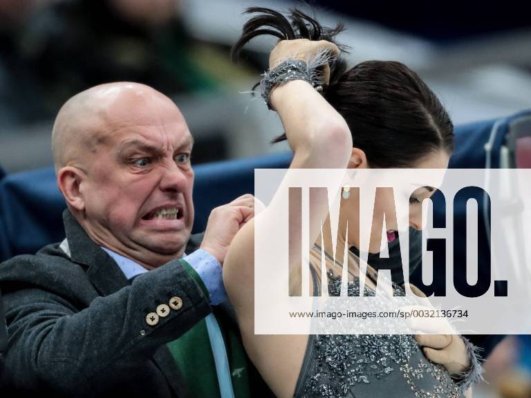 - SPORT MOSCOW, RUSSIA - JANUARY 18, 2018: Figure skater Julia Sauter (R) of Romania seen during the ladies short program event at the 2018 ISU European Figure skating Eiskunstlauf Championships, at Megasport Arena. Sergei Bobylev TASS TS070429