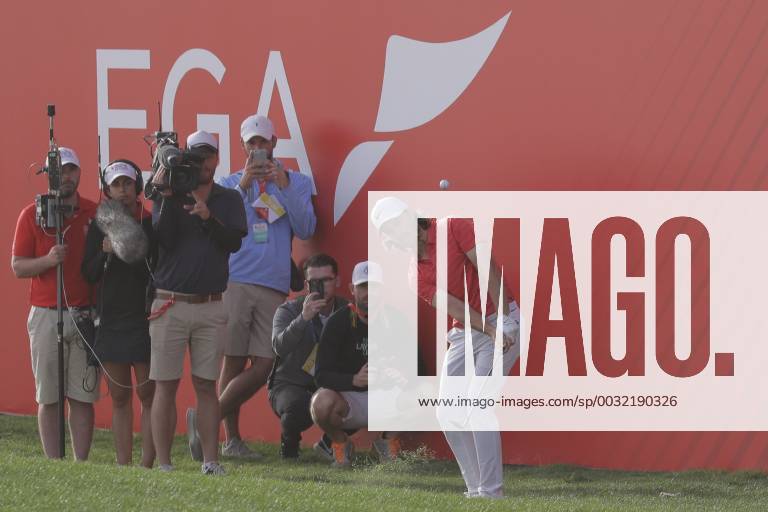 HSBC Abu Dhabi Golf Championship Day Four Tommy Fleetwood plays his 3rd shot on the 18th hole on Day Four of the HSBC Abu Dhabi Golf Championship at Abu Dhabi Golf Club, UAE. Content Not Available For UK Newspapers