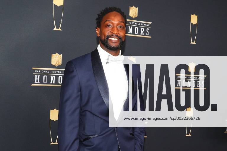 MINNEAPOLIS, MN - FEBRUARY 03: Charles Tillman poses for Photographs on the Red Carpet at NFL American Football Herren USA Honors during Super Bowl LII week on February 3, 2018, at Northrop at the University of Minnesota in Minneapolis, MN. (Photo by Rich Graessle Icon Sportswire) NFL: FEB 03 Super Bowl LII - NFL Honors Icon020318721