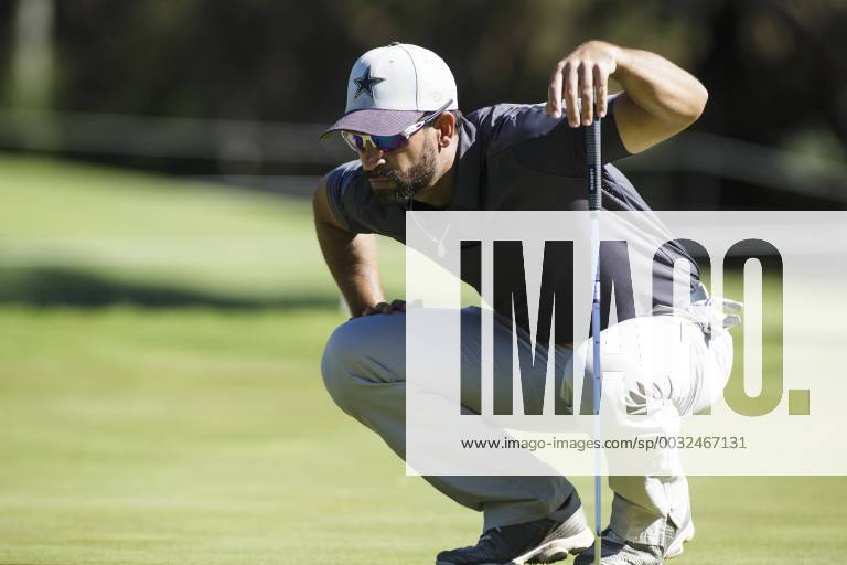 11th February 2018, Lake Karrinyup Country Club, Karrinyup, Australia; ISPS HANDA World Super 6 Perth golf, final round; James Nitties (AUS) prepares to putt ActionPlus11985020