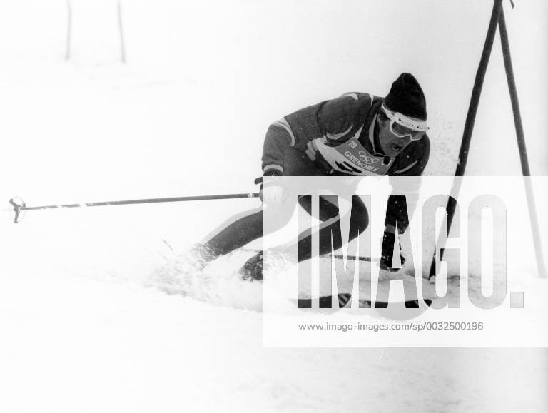 Olympische Winterspiele 1968 in Grenoble : Der dreifache Olympiasieger Jean Claude Killy (Frankreich) in Aktion beim Riesenslalom