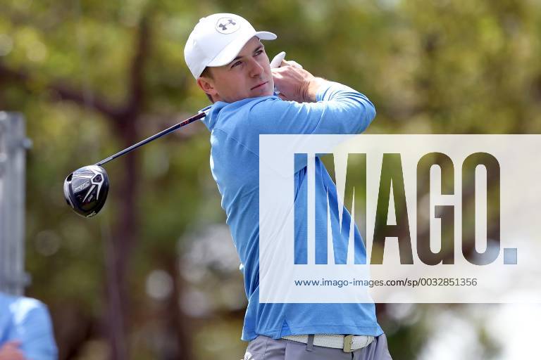 PALM HARBOR, FL - MARCH 08: Jordan Spieth tees off the 1st hole during the first round of the Valspar Championship on March 08, 2018, at Westin Innisbrook-Copperhead Course in Palm Harbor, FL. (Photo by Cliff Welch Icon Sportswire) GOLF: MAR 08 PGA Golf Herren - Valspar Championship Icon3571803081641