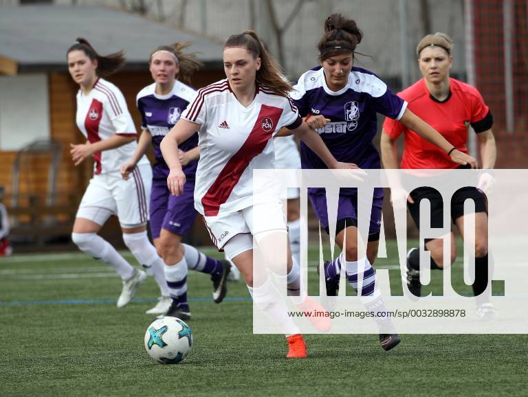 Fussball - Saison 2017 2018 - Regionalliga - Süd - Frauen Damen - 18. Spieltag: 1. FC Nürnberg Nuernberg FCN ( Club ) - TSV Schwaben Augsburg - DaMa - Luisa Richert (10, 1. FC Nürnberg ) Melis Sahan (20, TSV Schwaben Augsburg )