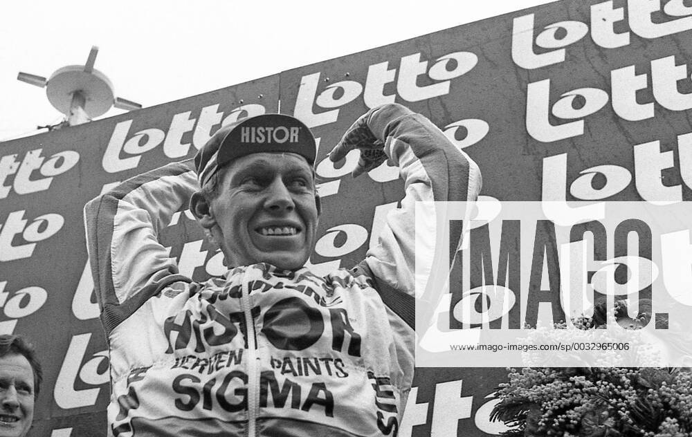 - GENT, BELGIUM: File picture dated 04 March 1989 shows Etienne De Wilde celebrating on the podium after winning the Omloop Het Volk cycling race ahead of Sean Kelly. BELGAxARCHIVES x74599485x