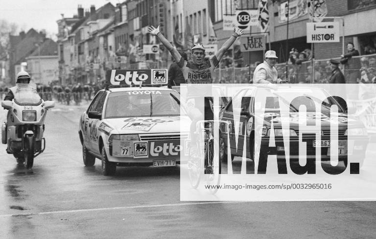 - GENT, BELGIUM: File picture dated 04 March 1989 shows Etienne De Wilde celebrating at the finish after winning the Omloop Het Volk cycling race ahead of Sean Kelly. BELGAxARCHIVES x74599491x