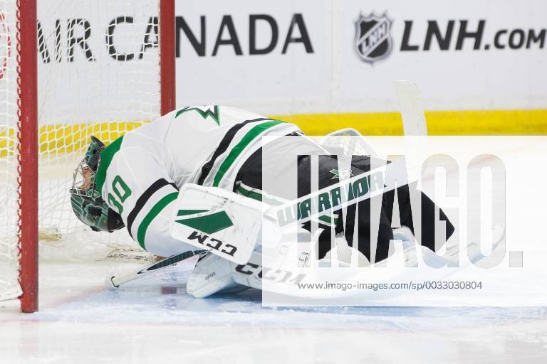 - SPORT March 16, 2018: Dallas Stars goaltender Ben Bishop (30) stretches prior to the NHL Eishockey Herren USA game between the Dallas Stars and Ottawa Senators at Canadian Tire Centre in Ottawa, Canada. CSM NHL 2018: Stars vs Senators MAR 16 - ZUMAc04_ 20180316_zaf_c04_080
