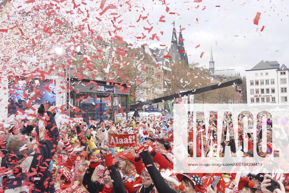 IMAGO Creative, Gesellschaft, Fasching Koelner Karneval, Sessionseroeffnung am Heumarkt Impressionen und Eindruecke nach dem offiziellen Countdown bei der Sessionseroeffnung des Koelner Karneval auf dem Heumarkt in Koeln am Elften im Elften , Koeln, 11.11.2023 Koeln Nordrhein-Westfalen Deutschland