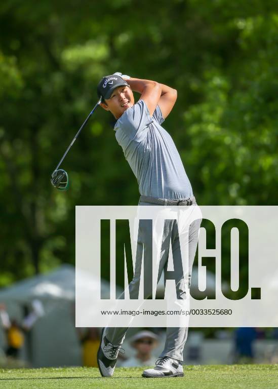 HUMBLE, TX - APRIL 01: Danny Lee (NZL) watches his tee shot on 2 during the final round of the Houston Open on April 1, 2018 at the Golf Club of Houston in Humble, Texas. (Photo by Leslie Plaza Johnson Icon Sportswire) GOLF: APR 01 PGA Golf Herren - Houston Open Icon180401035