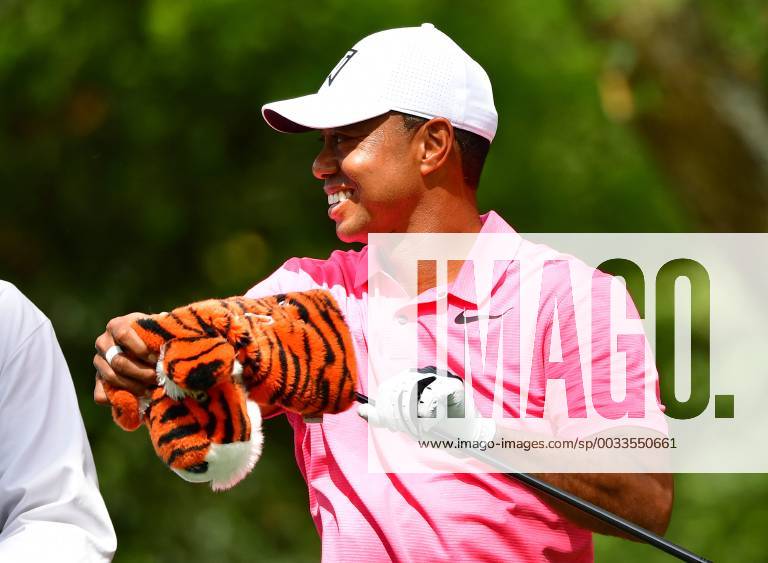 Tiger Woods prepares to hit off the 2nd tee during a practice round before the start of the Masters at Augusta National Golf Club, on April 2, 2018 in Augusta, Georgia. AUG20180402317 KEVINxDIETSCH
