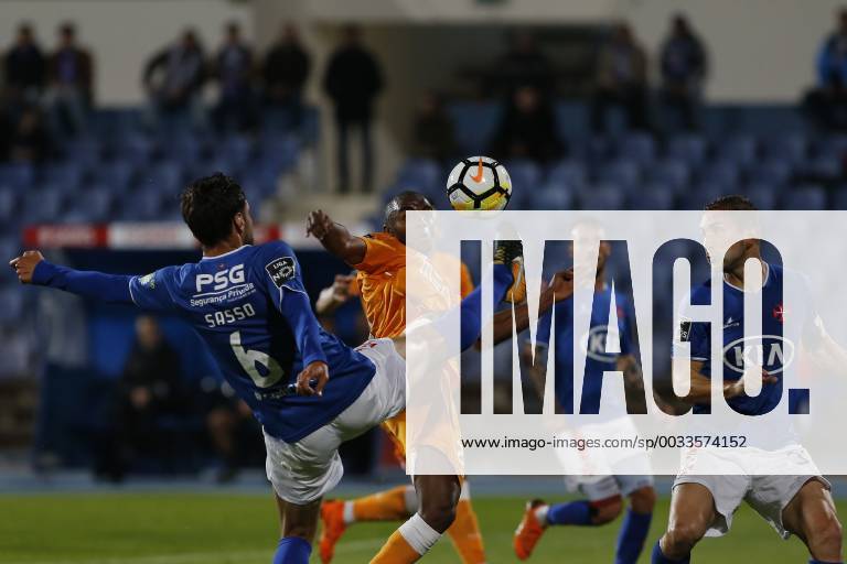Lisbon, Lisbon, Portugal - FC Porto Defender Ricardo Pereira from Portugal (C) during the Premier League 2017 18 match between CF Os Belenenses v FC Porto, at Estadio do Restelo in Lisbon on April 2, 2018. Belenenses v Porto - Primeira Liga - ZUMAn230 20180402_zaa_n230_519