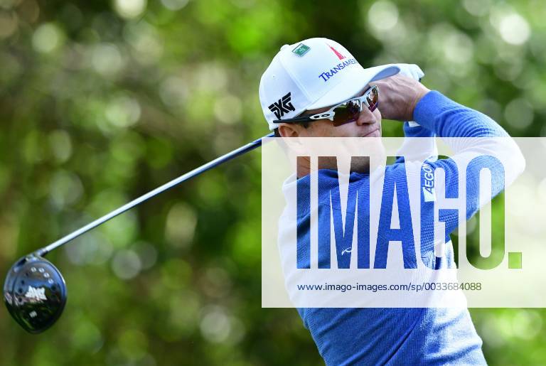 Paul Casey watches his drive off the 2nd tee during the first round of the 2018 Masters Tournament at the Augusta National Golf Club in Augusta, Georgia, on April 5, 2018. AUG20180405329 KEVINxDIETSCH